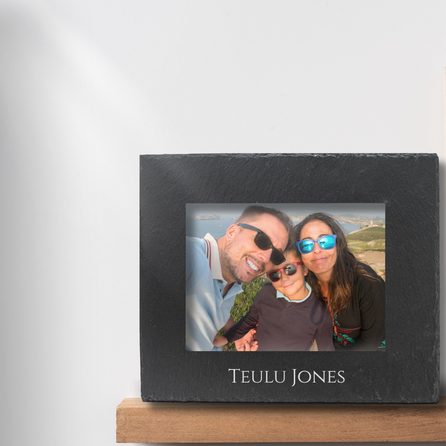 Teulu Welsh Family Customisable Slate Photo Frame